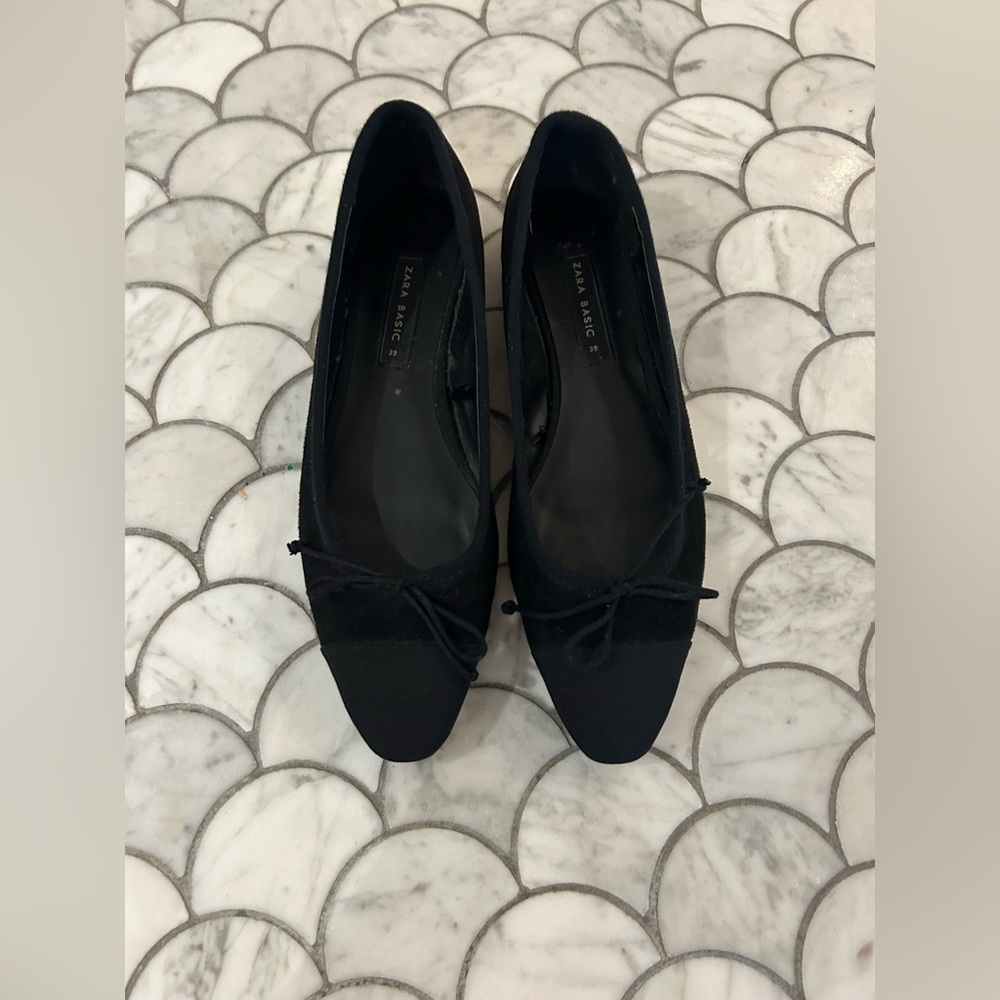Zara Black Women's Flats - BWT